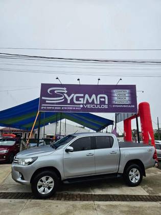 TOYOTA HILUX 2.8 SRV 4X4 CD 16V DIESEL 4P AUTOMÁTICO TOYOTA HILUX 2.8 SRV 4X4 CD 16V DIESEL 4P AUTOMÁTICO